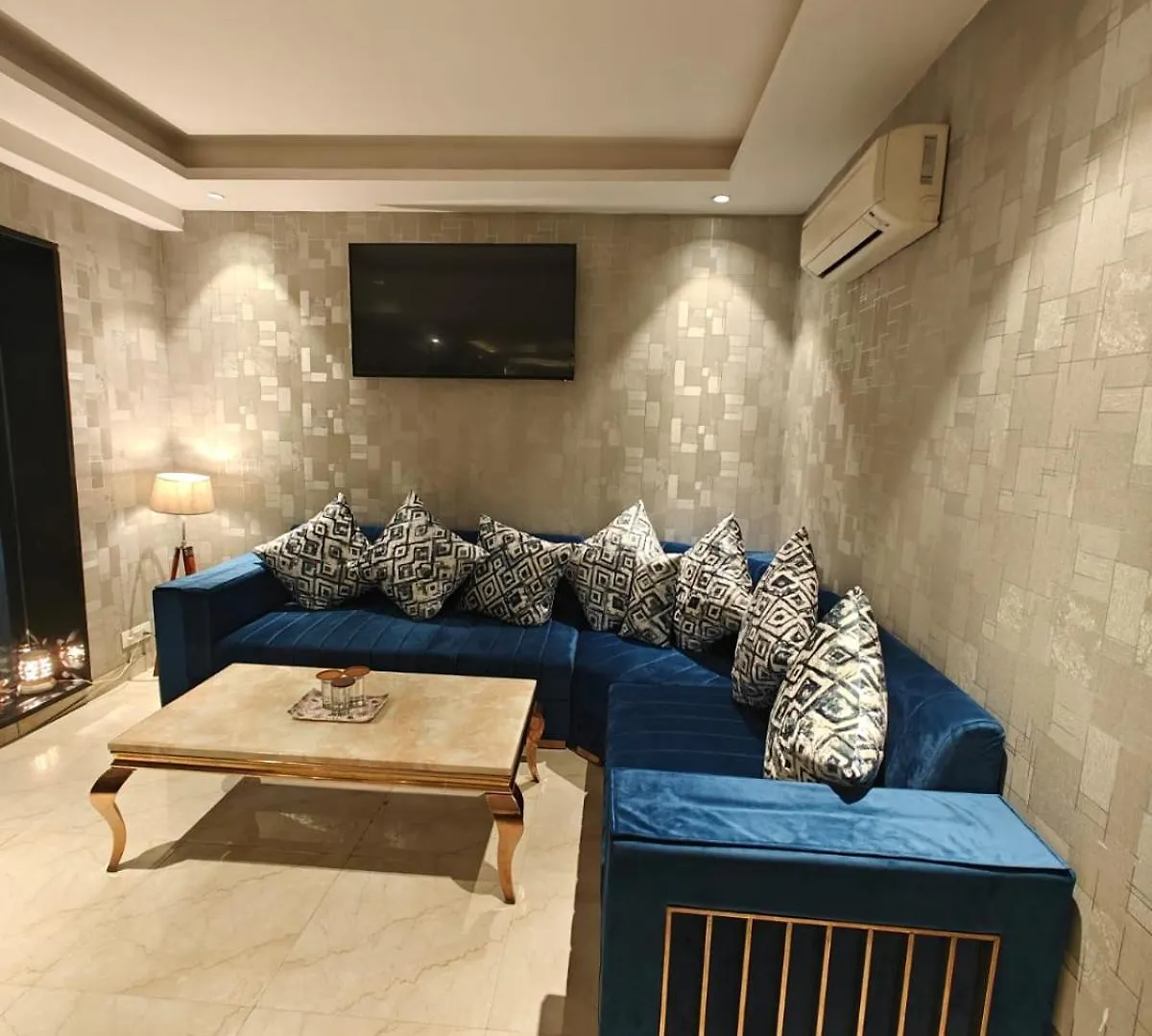 ***  Hotel Delmont- A Group Of Ventus Hotels Delhi Airport New Delhi India